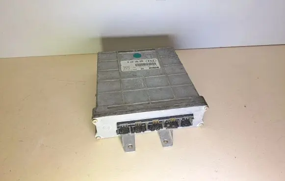 Acura ILX Engine control unit/module 8D0907557B 0261203554 0261203555