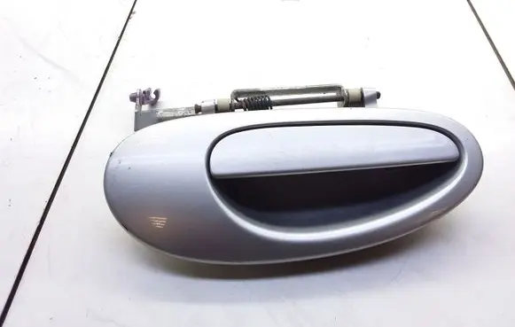 Chrysler 300M Front door exterior handle 24737P 0XE82TRM