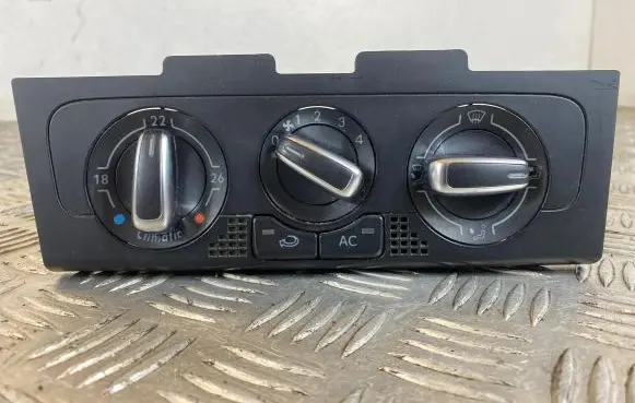 Volkswagen Polo V 6R Climate control unit 6R0820045E 901514510001