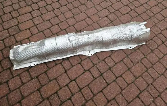 Toyota Camry VIII XV70 Exhaust heat shield OPELCZESCI.com-C31