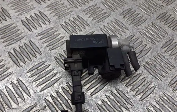 Hyundai Santa Fe Valve vacuum 72190316