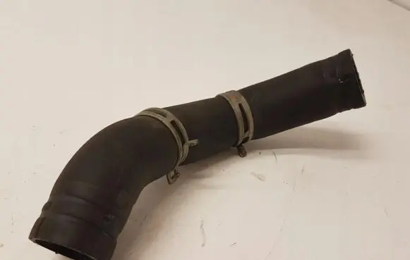Ford Focus Engine coolant pipe/hose