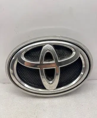 Toyota Hilux (AN120, AN130) Manufacturer badge logo/emblem 753100K010 753120K050 531270K040