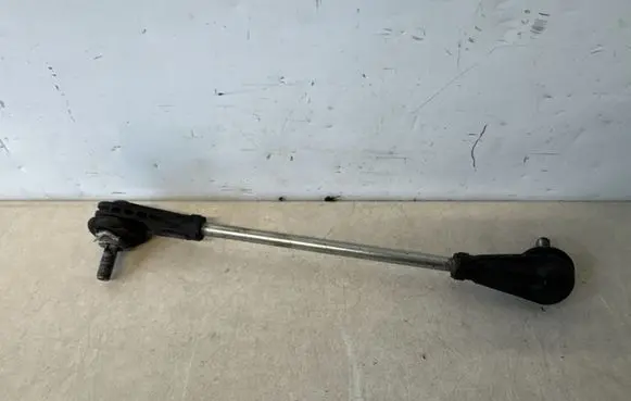 BMW i4 Front anti-roll bar/stabilizer link 6893360