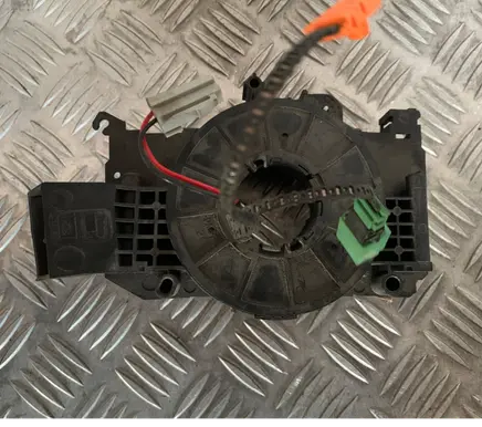 Iveco Daily 30.8 - 9 Airbag slip ring squib (SRS ring) 8200490916