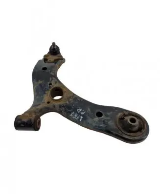 Toyota Auris 150 Front lower control arm/wishbone