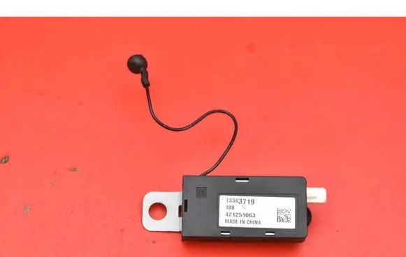 Opel Insignia A Sound amplifier 13383719