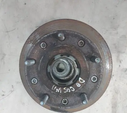 Ford Transit Custom Rear wheel hub spindle/knuckle 