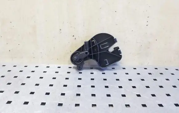 Audi A3 S3 8V Engine bonnet (hood) release handle 8T1823633