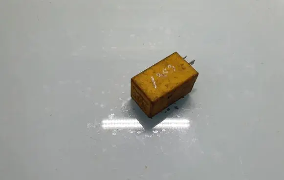 Renault Laguna I Other relay 7700414741 8121001