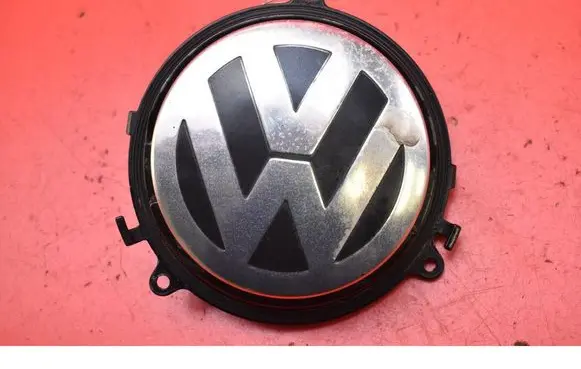 Volkswagen Golf IV Tailgate/trunk/boot exterior handle 1K0827469D