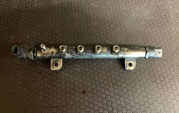 Opel Vectra C Fuel main line pipe 55188056 0445214057 017923