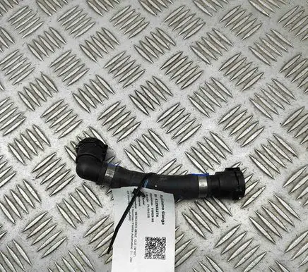 Mercedes-Benz GLE W167 Engine coolant pipe/hose A1675012000