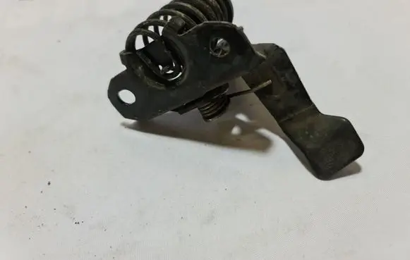 Nissan GT-R Engine bonnet (hood) release handle
