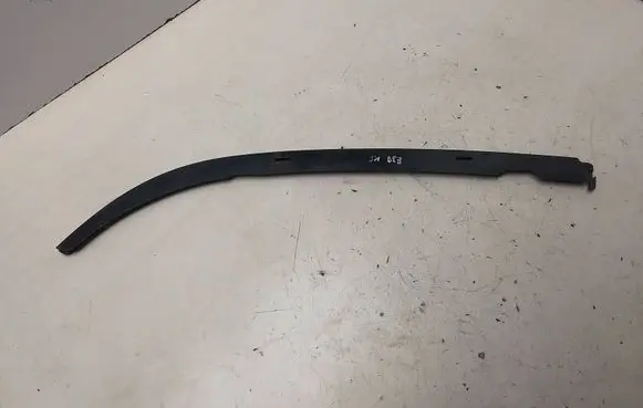 BMW 5 E39 Under headlight/headlamp trim 51138159306