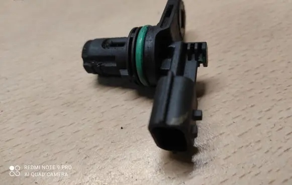 Renault Kadjar Crankshaft position sensor 31915 3762C 319153762C