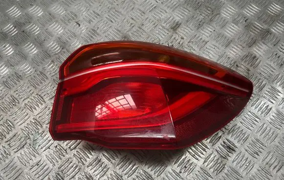 Rear/tail lights
