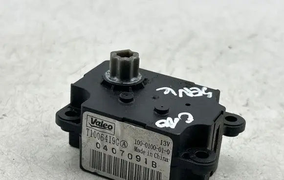 Renault Scenic III - Grand scenic III Air flap motor/actuator 1000100010 0407091B T1006419G