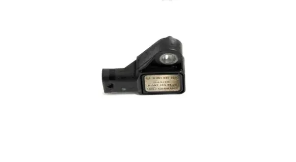 Mercedes-Benz G W463 2nd Gen Air pressure sensor A0071533128