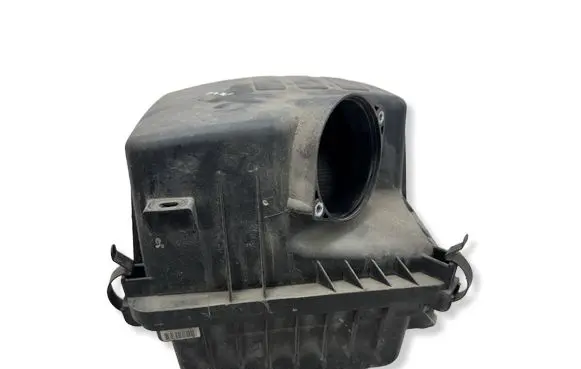 Hyundai ix 55 Air filter box 281103J000