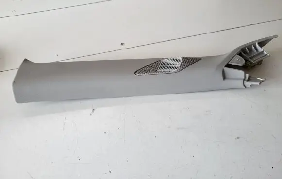 Citroen DS3 (A) pillar trim 98689V01