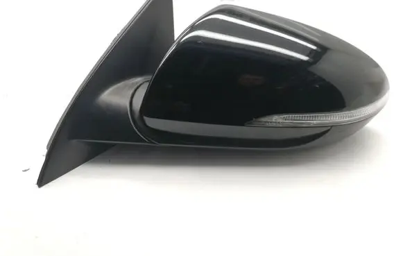 Hyundai i30 Front door electric wing mirror E13049723