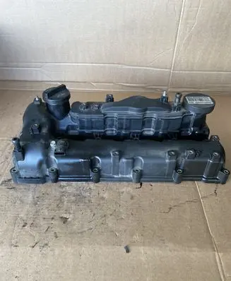 Hyundai Santa Fe Rocker cam cover 