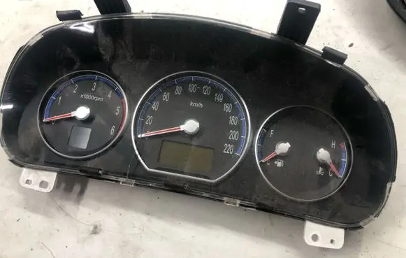 Hyundai Santa Fe Speedometer (instrument cluster) 11000839400H