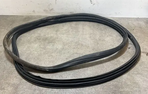 Ford E-Transit Front door rubber seal 