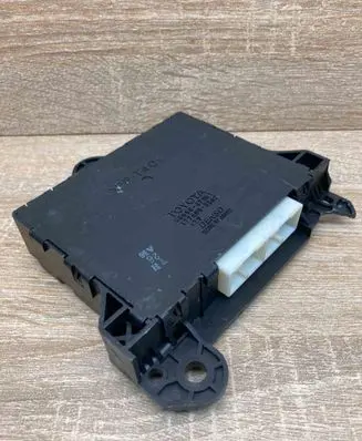 Toyota Prius (XW20) Air conditioning/heating control unit 8865047051 1776003362