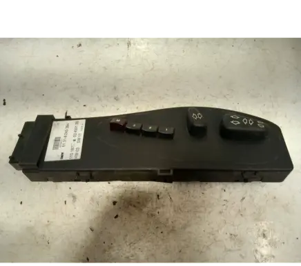 BMW X5 E53 Seat control switch 61318245384