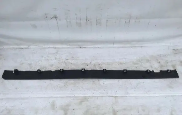 Ford Mustang V Foot area side trim 