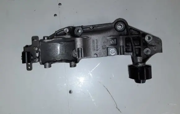Generator/alternator bracket