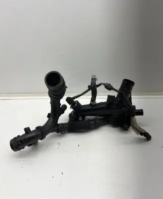 Thermostat/thermostat housing