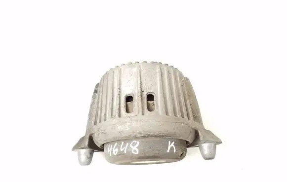 Mercedes-Benz E C207 W207 Engine mount bracket A2122400000