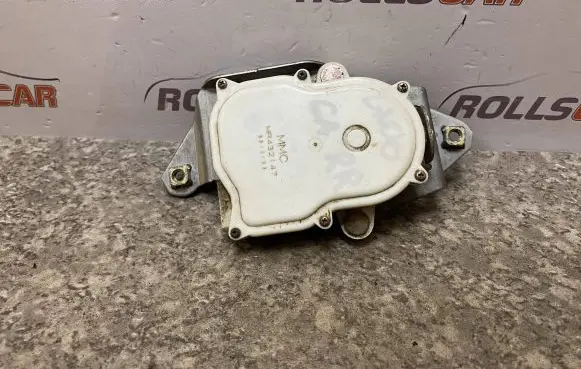 Mitsubishi L200 Central locking motor MR432147