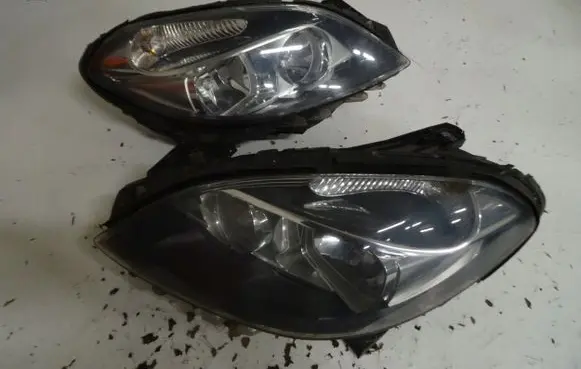 Mercedes-Benz B W246 W242 Headlight/headlamp