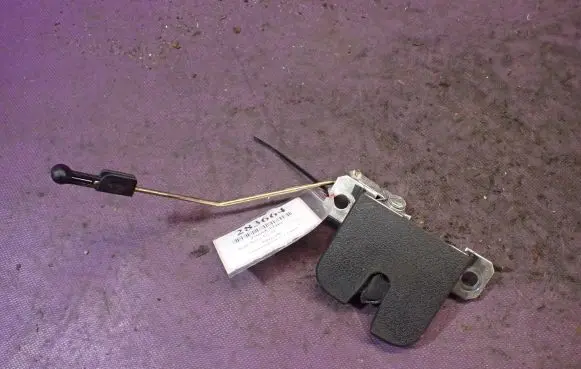 Seat Ibiza III (6L) Tailgate/trunk/boot lock/catch/latch 6L6827505A