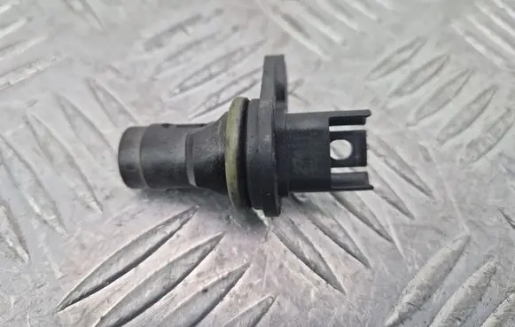BMW X3 F25 other engine part 7525014