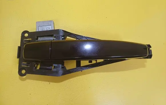 Opel Zafira B Rear door exterior handle 24463750