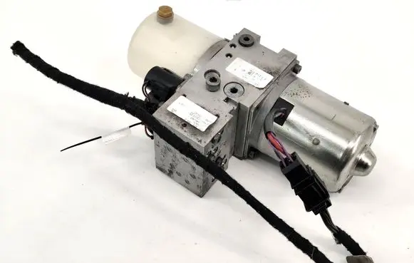 Volkswagen Eos Convertible roof hydraulic pump 1Q0871789E