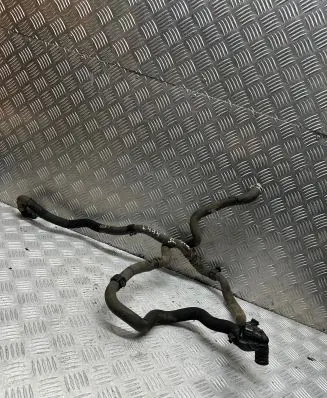 Land Rover Range Rover Sport L494 Engine coolant pipe/hose FPLA8B573CB