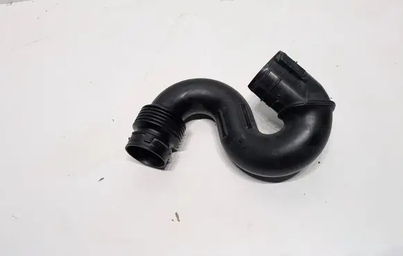 Renault Trafic III (X82) Air intake duct part 165555514R 93451665