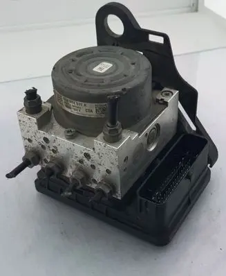 Volkswagen Golf VII ABS Pump 5Q0907379L 10091543333T 10062235281