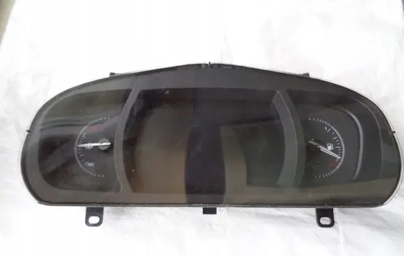 Speedometer (instrument cluster)