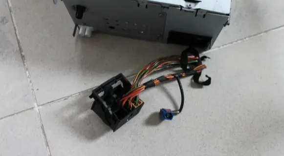 Volkswagen Tiguan Sound system wiring loom 3B7035444 RCD510
