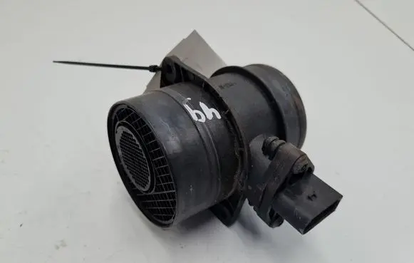 Audi A4 S4 B6 8E 8H Mass air flow meter 074806461B