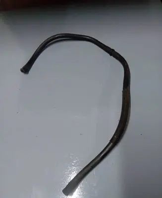 Volkswagen PASSAT B5.5 Fuel line/pipe/hose