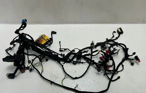 Peugeot 3008 II Engine installation wiring loom 