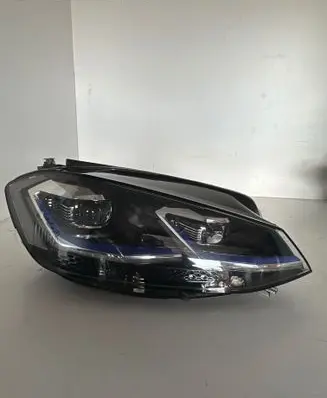 Volkswagen Golf VII Headlight/headlamp 5G1941082B 1ZX01306666